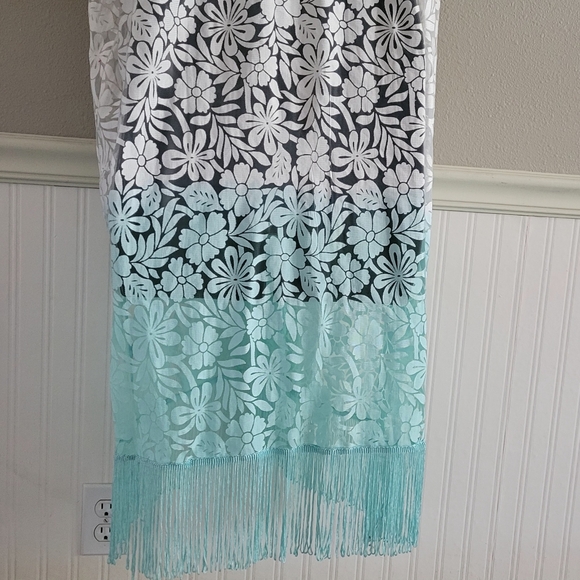Beaches & Boho Coverup Cape Dress White Turquoise Green Lace Fringe Tie Swim S/M - Picture 6 of 7
